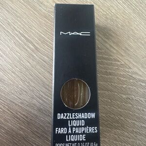 MAC Dazzleshadow Liquid Eyeshadow
